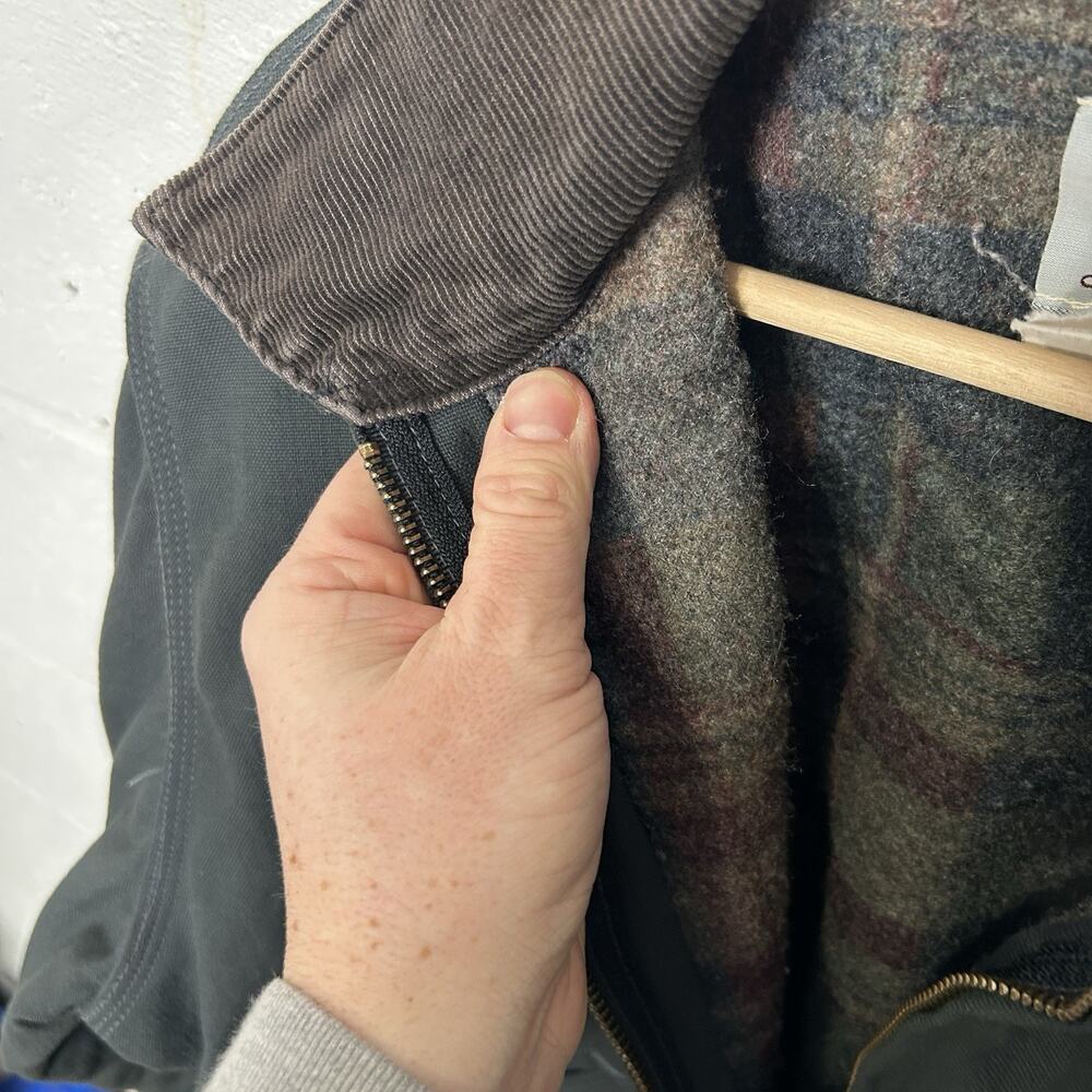 Vintage Carhartt Blanket-Lined Detroit Jacket “Charcoal” - Picture 15 of 16